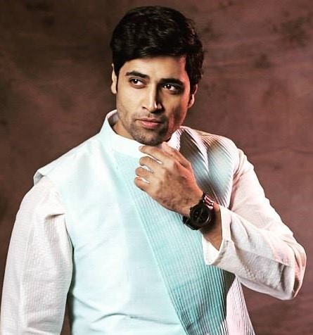  Adivi Sesh