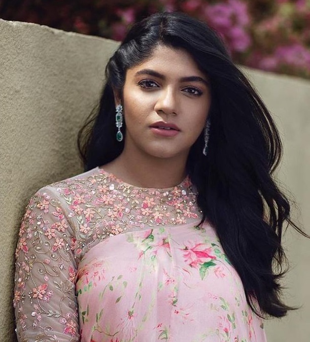  Aparna Balamurali