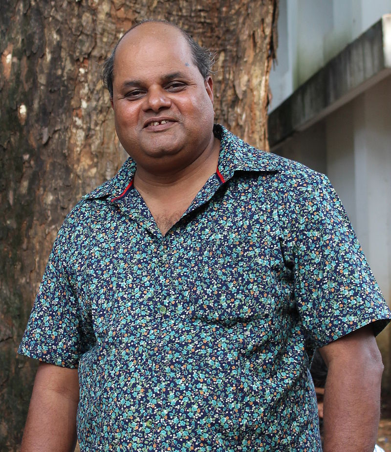  Sunil Sukhada