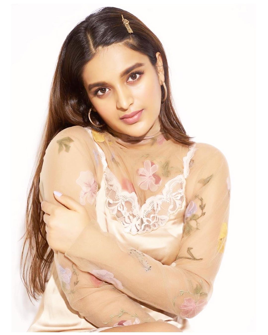  Nidhhi Agerwal