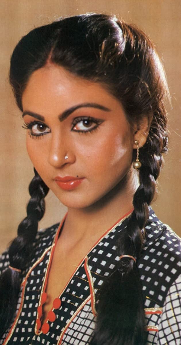  Rati Agnihotri