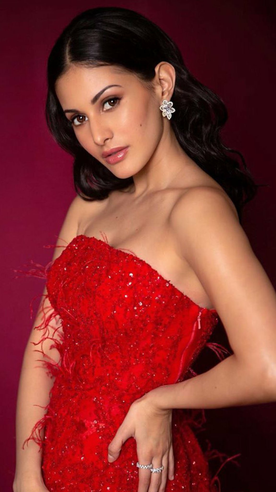  Amyra Dastur