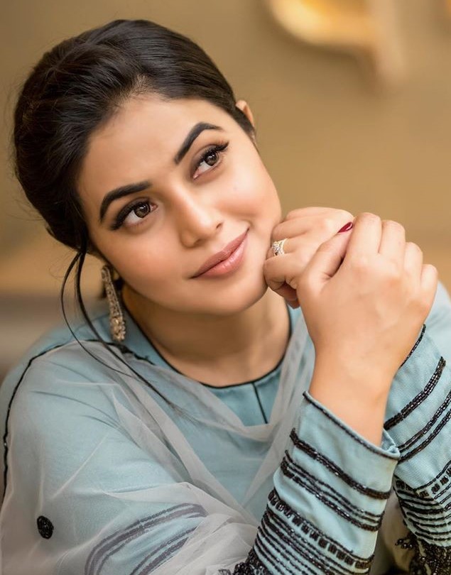  Shamna Kasim