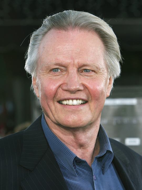  Jon Voight