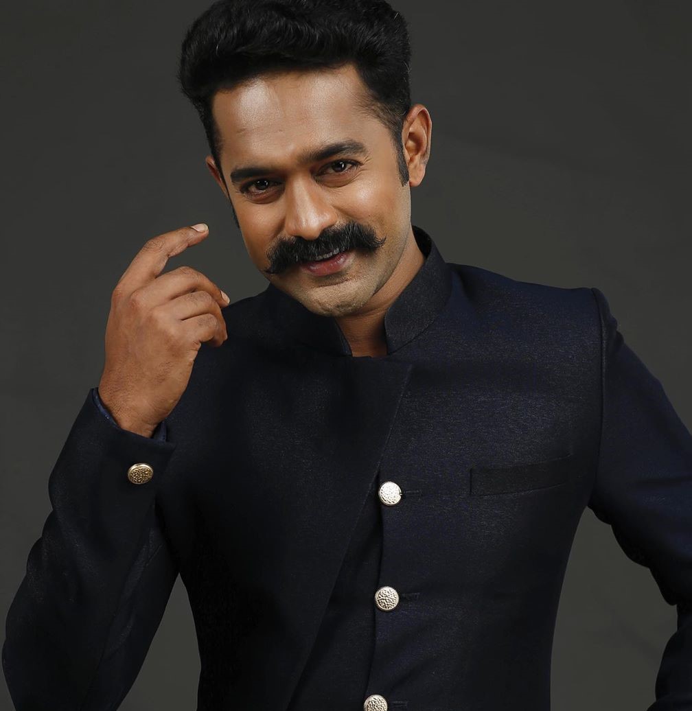  Asif Ali