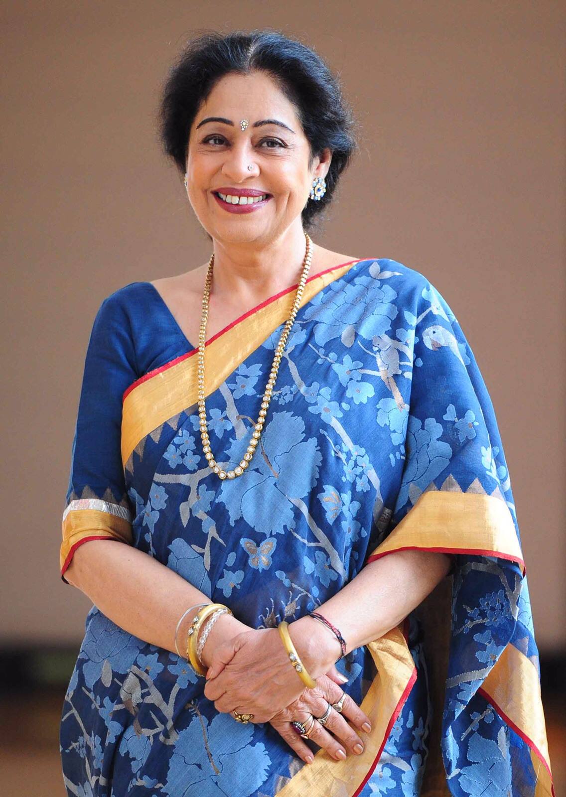  Kiron Kher